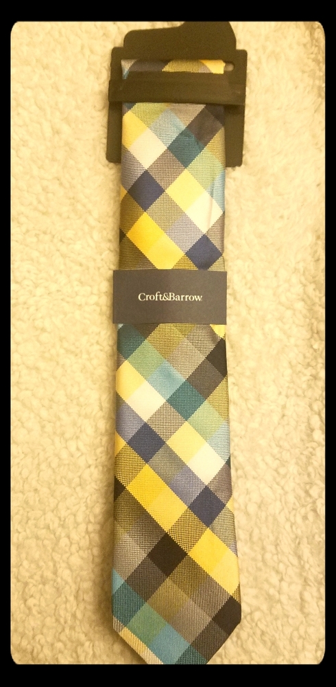New mens tie
